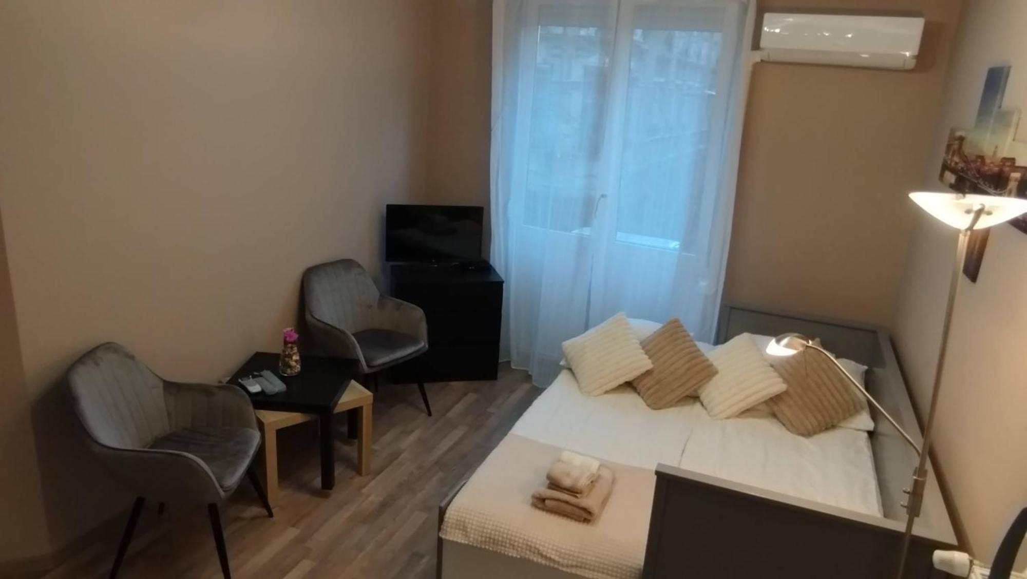 Dream Destination Apartment, Budapest
